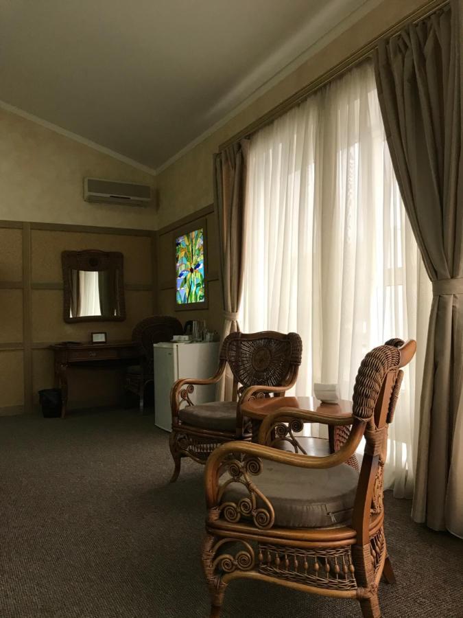 Hotel Aqvium Dnipro Esterno foto
