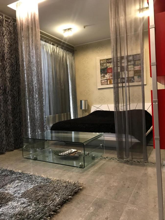 Hotel Aqvium Dnipro Esterno foto
