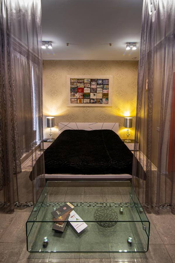 Hotel Aqvium Dnipro Esterno foto